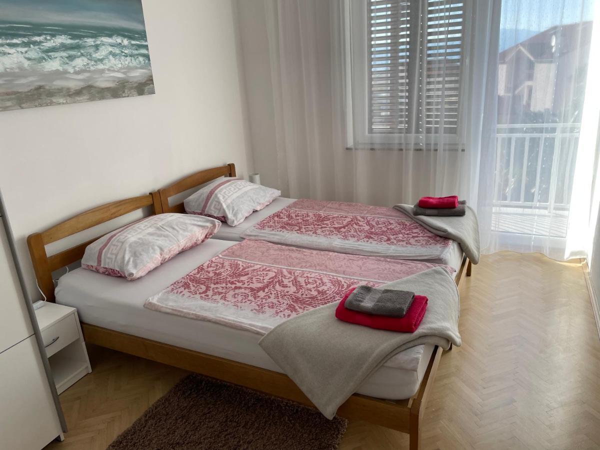 Casa Estancia Apartment นยีวีเซ ภายนอก รูปภาพ