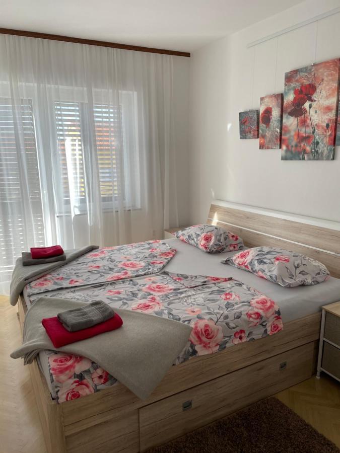 Casa Estancia Apartment นยีวีเซ ภายนอก รูปภาพ