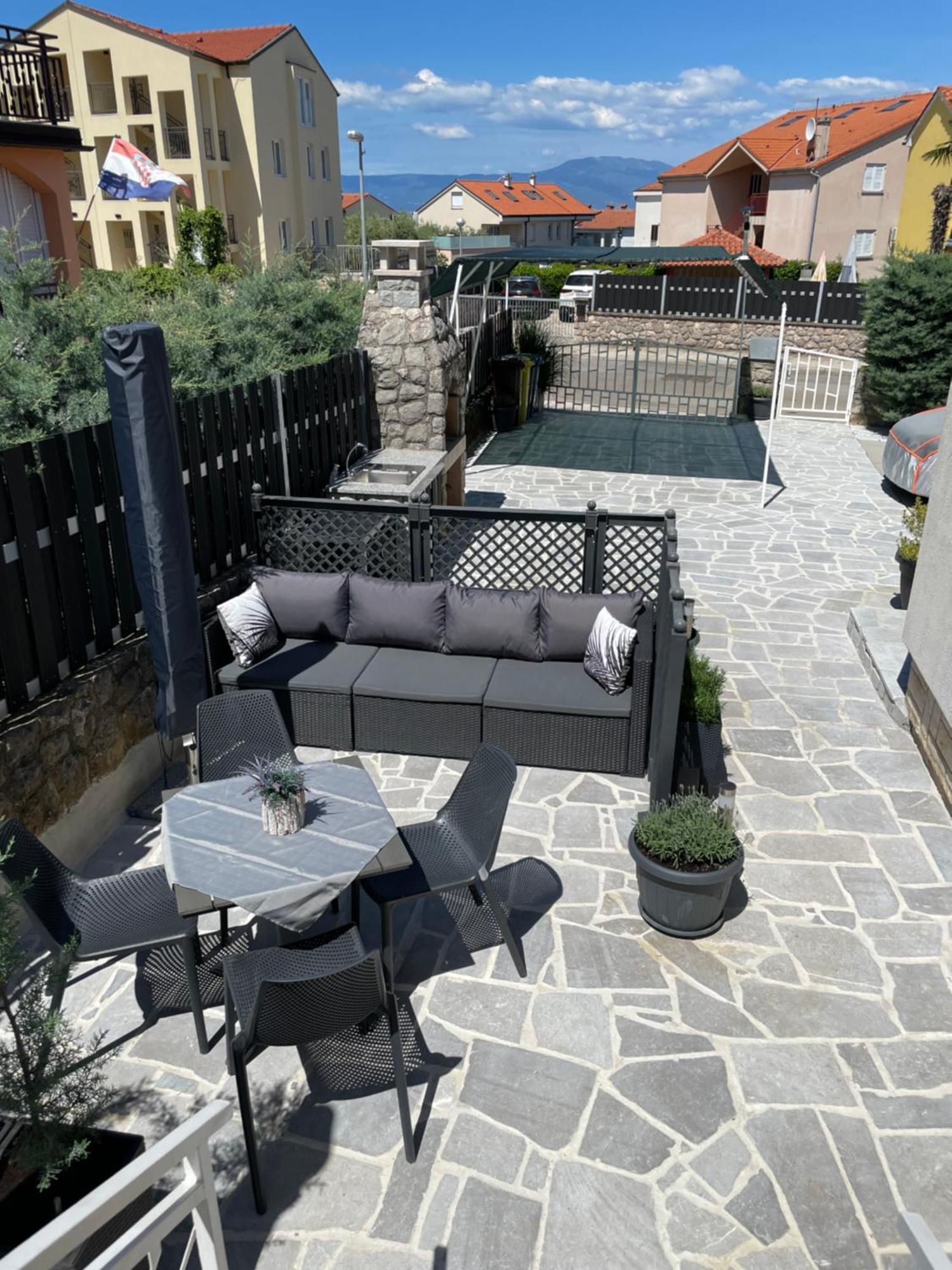 Casa Estancia Apartment นยีวีเซ ภายนอก รูปภาพ